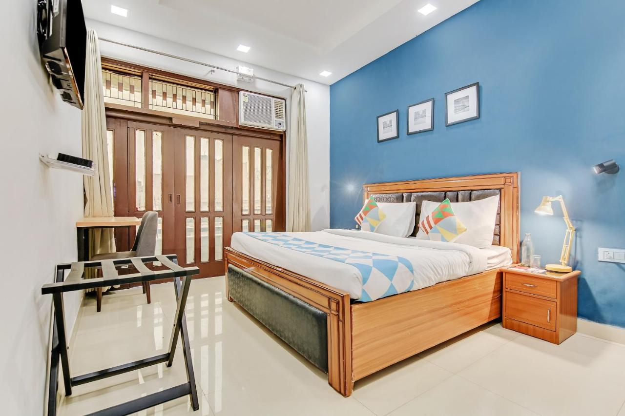 Oyo Home 64106 Comfortable Stay New Delhi Exterior photo