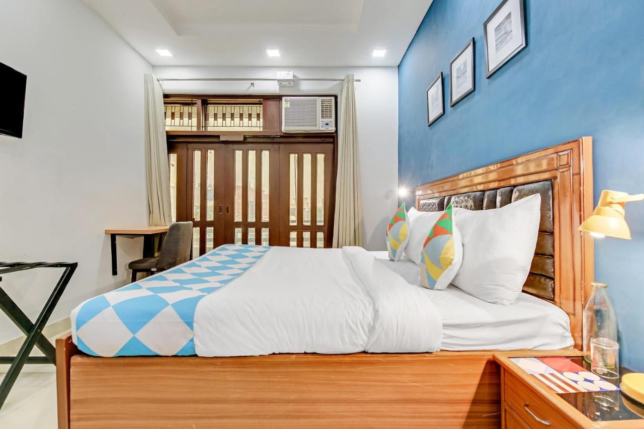 Oyo Home 64106 Comfortable Stay New Delhi Exterior photo